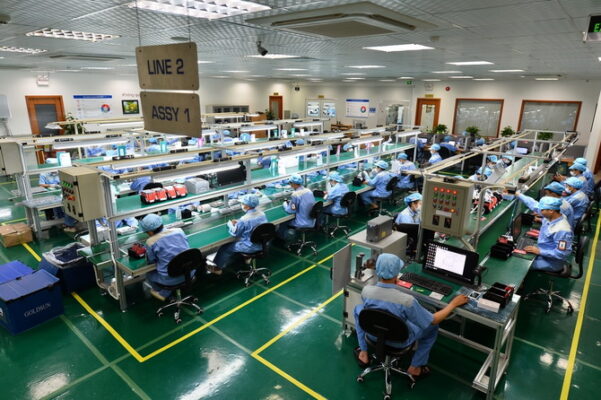 sơn sàn epoxy cho nhà máy sản xuất điện tử